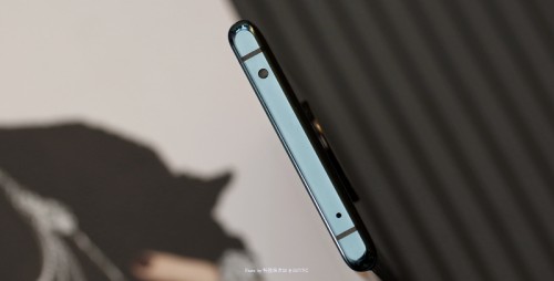 華為Mate30 Pro簡測：科技與設(shè)計(jì)完美結(jié)合，電影四攝光環(huán)閃耀