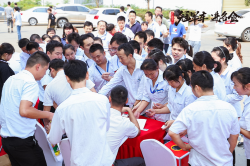 “冠軍車 進(jìn)名企” 秀哈弗風(fēng)采 滿佳績(jī)而歸