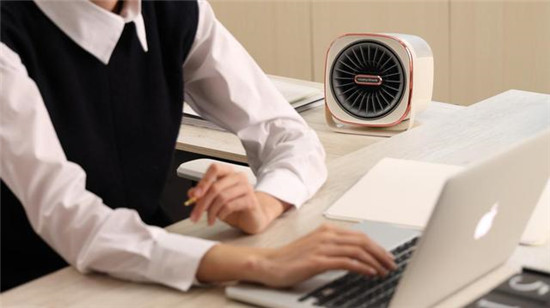 天冷不用怕！Pick這款“硬核取暖神器”摩飛冷暖風(fēng)機