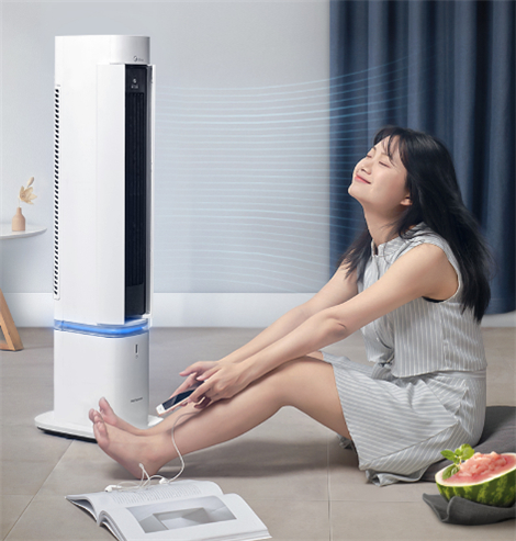 取暖器+加濕器+電風(fēng)扇三合一！美的seasons創(chuàng)新取暖器行業(yè)