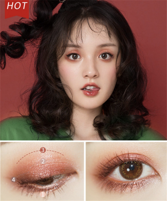 拔草稚優(yōu)泉四色折疊眼影，get張?jiān)评椎摹懊馈?/></p><p>二、#109星鉆迷棕</p><p>#109星鉆迷棕是氣質(zhì)暗紅棕與金從閃的華麗碰撞,內(nèi)含偏光、啞光跟金蔥閃,顏色的飽和度和顯色度高,能輕松上色不飛粉,是一款非常適合彩妝新手的大地色眼影,完全不用擔(dān)心暈妝的尷尬。這款眼影上妝后,眼睛變得非常迷人,很顯膚白,提亮膚色,提升氣質(zhì)。</p><p align=