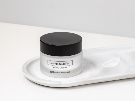 從HomeFacialPro這三款熱門產(chǎn)品，揭秘護膚界“萬金油”成分神經(jīng)酰胺！