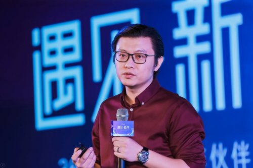 奇聚流量變現(xiàn)平臺(tái)構(gòu)建跨場(chǎng)景、跨屏幕媒體智能變現(xiàn)生態(tài)