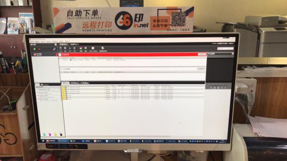 打印店生意忙，為什么學(xué)生還愿意排隊去打??？