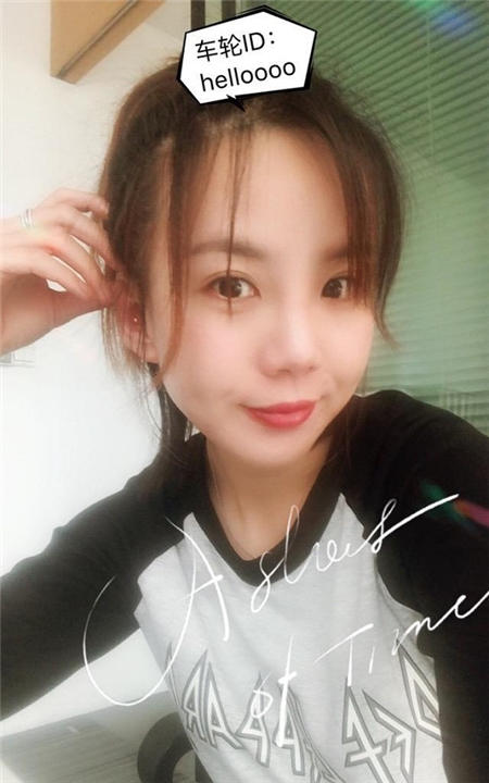 車輪女神火爆招募中 海量禮品等您領(lǐng)?。?/></p><p>某種程度上來說，此次車輪App舉辦的“車輪女神”活動(dòng)，開啟了“汽車+美女”社交與網(wǎng)紅經(jīng)濟(jì)相結(jié)合的深耕細(xì)作。一方面，從汽車服務(wù)平臺(tái)屬性用戶切入將平臺(tái)優(yōu)勢與用戶需求相結(jié)合，更貼近大眾生活;另一方面，車輪服務(wù)平臺(tái)孕育著大量的“美女學(xué)員+美女車主”，通過活動(dòng)打通了線上與線下，更為品牌營銷場景提供了嶄新思路?！　?/p><p align=