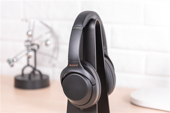 索尼WH-1000XM3、BOSE 700橫評(píng) 高人氣無(wú)線降噪耳機(jī)誰(shuí)更值？