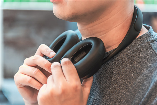 索尼WH-1000XM3、BOSE 700橫評(píng) 高人氣無(wú)線降噪耳機(jī)誰(shuí)更值？