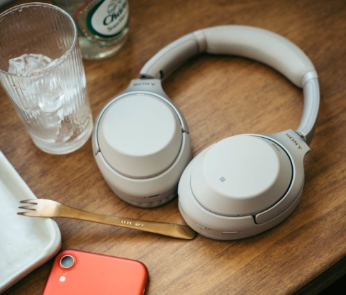 誰(shuí)才是頭把交椅？索尼WH-1000XM3 BOSE NC700你選誰(shuí)？