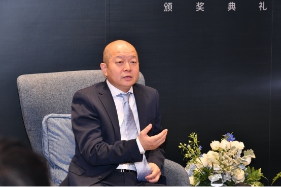 2019“科學探索獎”頒獎典禮在京舉行，50位獲獎青年科學家集體亮相