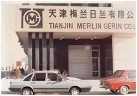 從建設(shè)第一條超高壓輸電線起，施耐德電氣 “在中國、為中國”之路