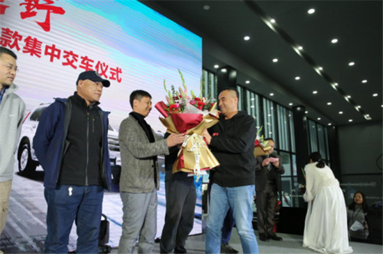 哈弗H9持續(xù)熱銷供不應(yīng)求，集中交車儀式燃爆硬派SUV市場