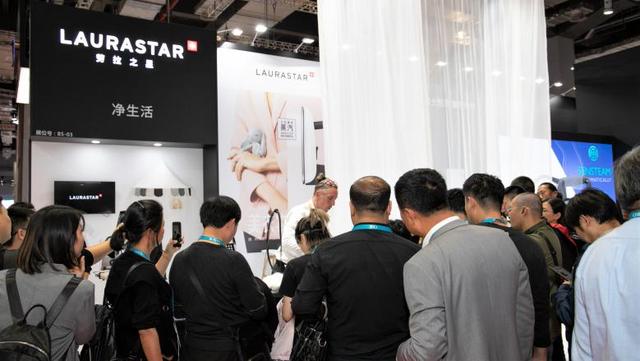 LAURASTAR再赴進博會，帶來美衣物凈生活的熨燙黑科技！