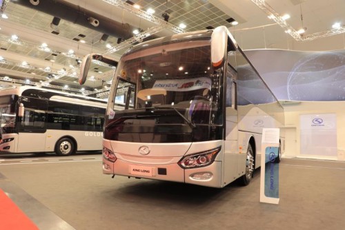 2019比利時(shí)車(chē)展｜金龍客車(chē)“智能+”明星陣容閃亮世界舞臺(tái)