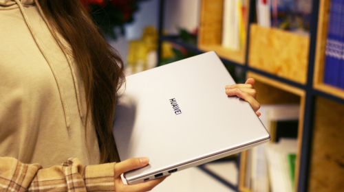 華為MateBook D 15銳龍版3699元發(fā)布，學(xué)生黨高質(zhì)價(jià)比新選擇