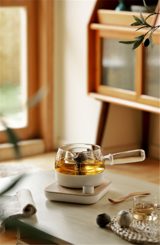 想做養(yǎng)顏“花仙子”，就用鳴盞養(yǎng)生煮茶器花式養(yǎng)生