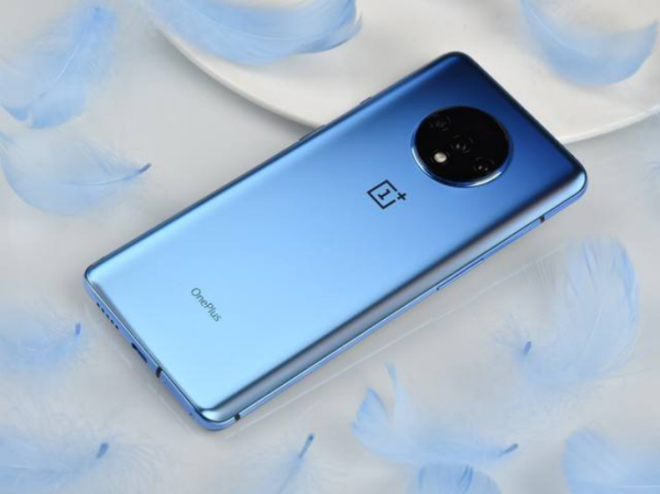 OPPO Reno Ace和一加7T哪個(gè)好？這次手游玩家怎么選？