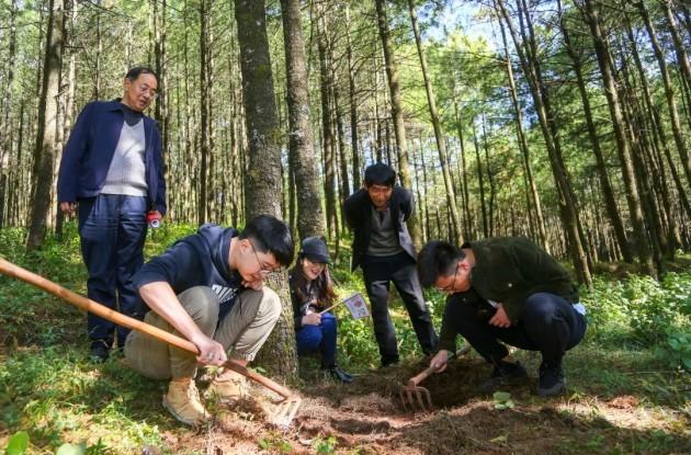 “高黎貢山，尋露之旅”—途?！竞煤猛妗康谒钠跔I銷活動成功開展