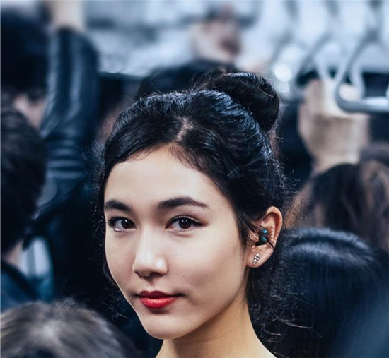 國產(chǎn)藍(lán)牙耳機(jī)狂虐蘋果AirPods，西圣I07藍(lán)牙耳機(jī)用配置怒撕高價品牌