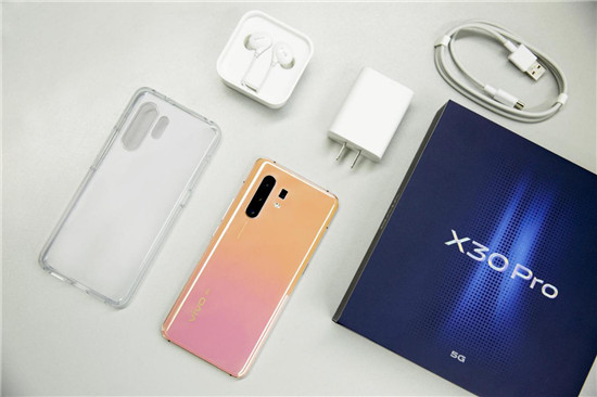 vivo X30 Pro開箱體驗！專業(yè)影像旗艦+高顏值外觀，滿足你眾多期望