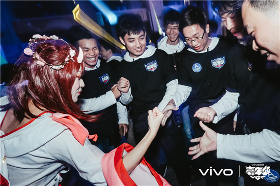 vivo游戲嘉年華廣州站收官：花樣寵粉，游戲服務(wù)深入玩家