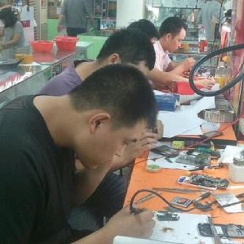 面對線下維修黑店，想修個手機，作為消費者真的束手無策嗎？