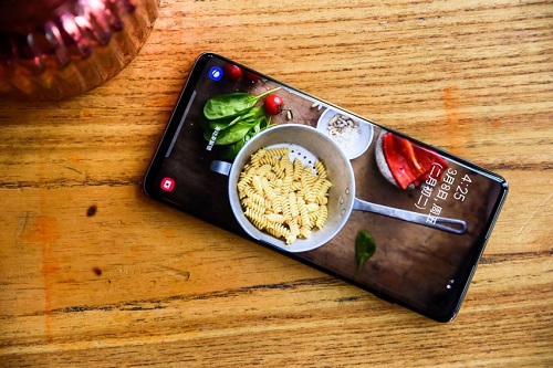 5599元起！三星Galaxy S10+大優(yōu)惠，新年換機首選旗艦