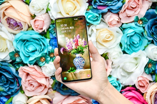 5599元起！三星Galaxy S10+大優(yōu)惠，新年換機首選旗艦