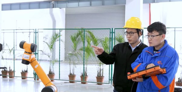 TUV南德mCom ONE服務(wù)落地中國，幫助企業(yè)“跨越山峰”推進(jìn)工業(yè)4.0