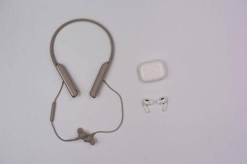 索尼WI-1000XM2頸掛式降噪耳機(jī)評(píng)測(cè)：主動(dòng)降噪讓發(fā)燒友「愛(ài)不釋耳」