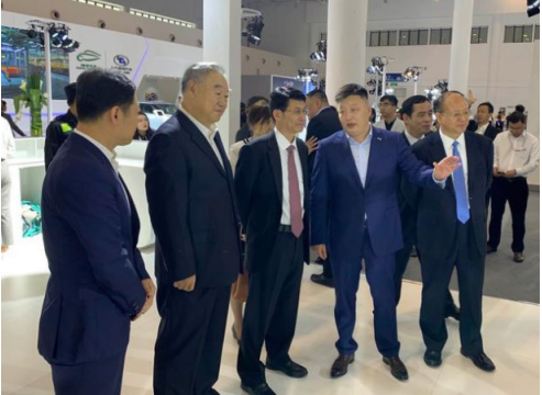 新勢代品質(zhì)SUV，愛馳U5亮相?？谲囌公@好評