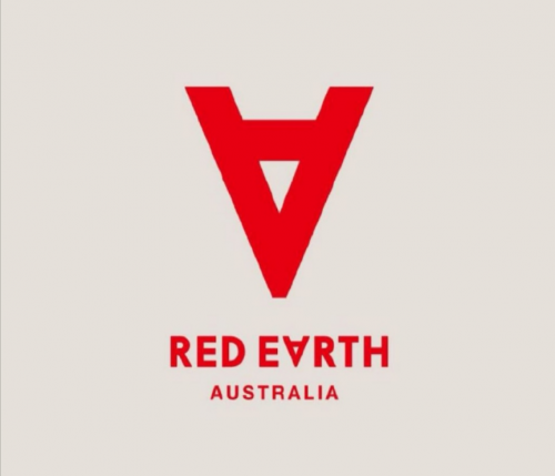 Red Earth紅地球好不好？草本精華粉底液用成績告訴你回答