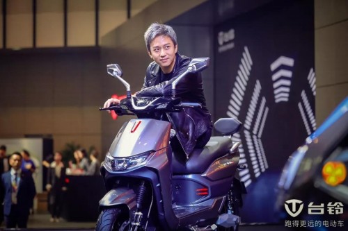 電動車什么牌子的好？這款超級產(chǎn)品鄧超、賈乃亮同時種草