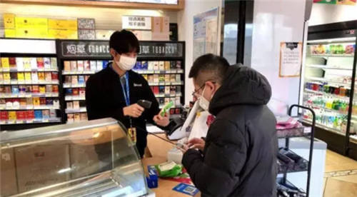 即時(shí)消費(fèi)、無接觸配送、商品溯源......被按暫停的“零售行業(yè)“，正被疫情再次重啟