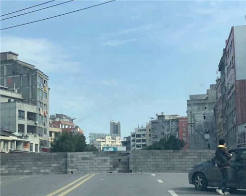 “就一套防護(hù)服，那天沒敢喝一口水” ——抗疫前線一名網(wǎng)絡(luò)工程師的真實(shí)記錄
