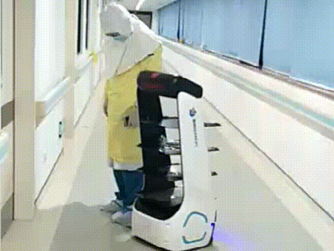 抗疫動態(tài)丨疫情不止，擎朗送餐機器人不退