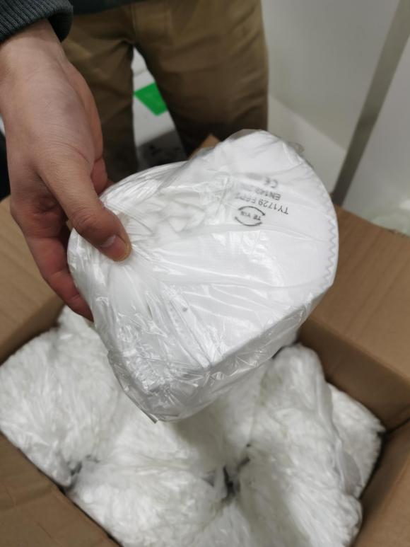 魯大師捐款超百萬元抗疫物資，首批N95口罩已交付