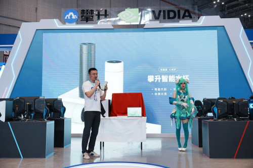 直擊BW2023現(xiàn)場，攀升玩創(chuàng)嘉年華次元新品、GeForce RTX 40系主機炫酷亮相