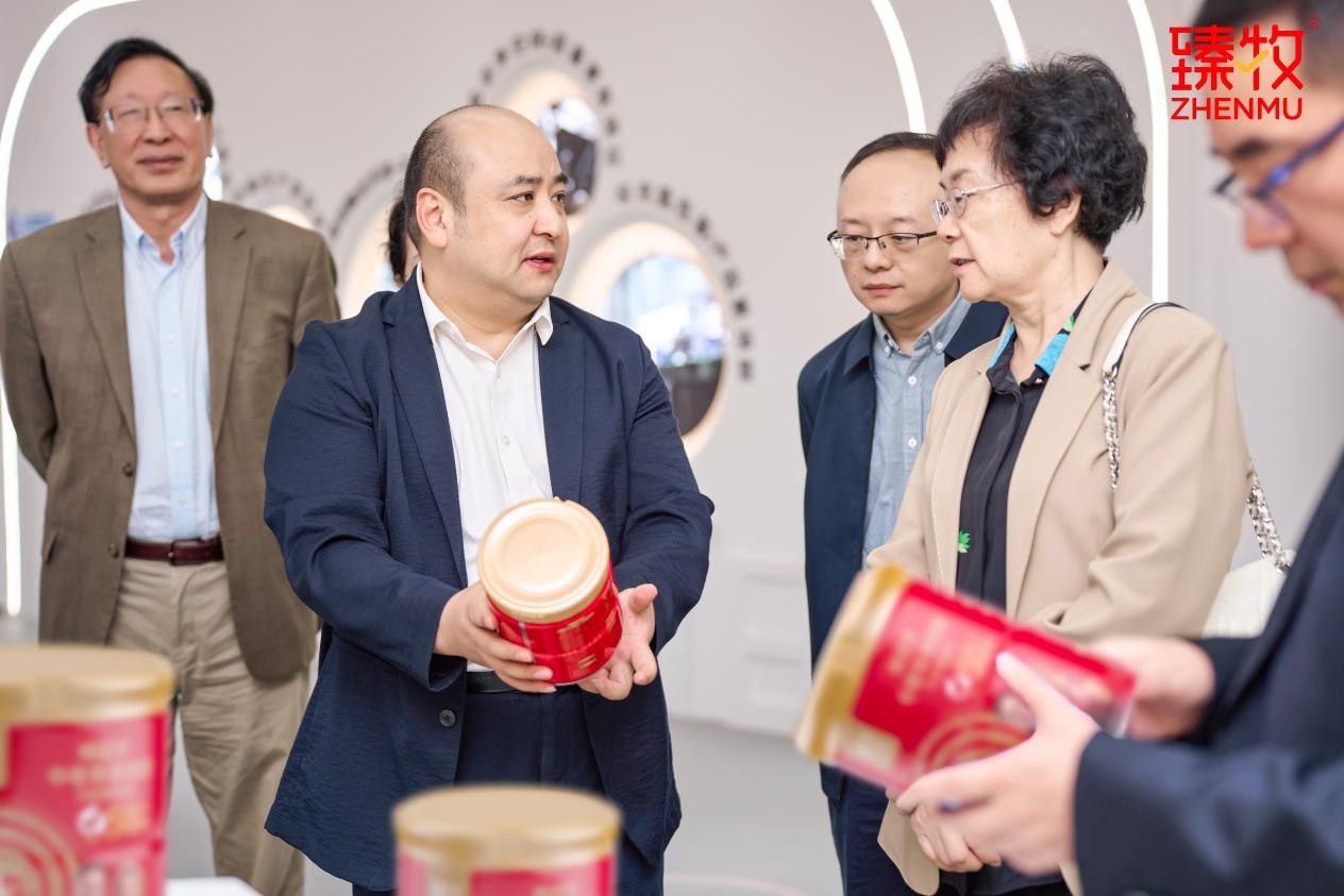 臻牧羊奶粉與西安交大生命學(xué)院戰(zhàn)略合作，入局中老年腸衰老研究