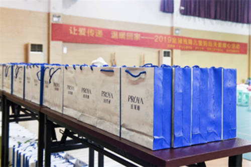 侯軍呈：讓中國(guó)美妝行業(yè)站到世界舞臺(tái)的C位，共享美好