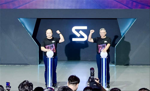 TCL華星攜手聯(lián)想2024 ChinaJoy刷屏全場，爆款新品再掀電競狂潮