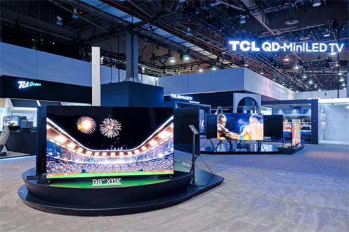 TCL實(shí)業(yè)CES 2025：屏顯科技引領(lǐng)，全品類智能終端展現(xiàn)頂尖科技力