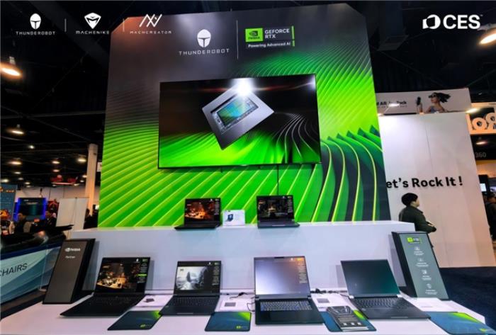 雷神科技CES2025 釋放電競(jìng)裝備無(wú)限潛能