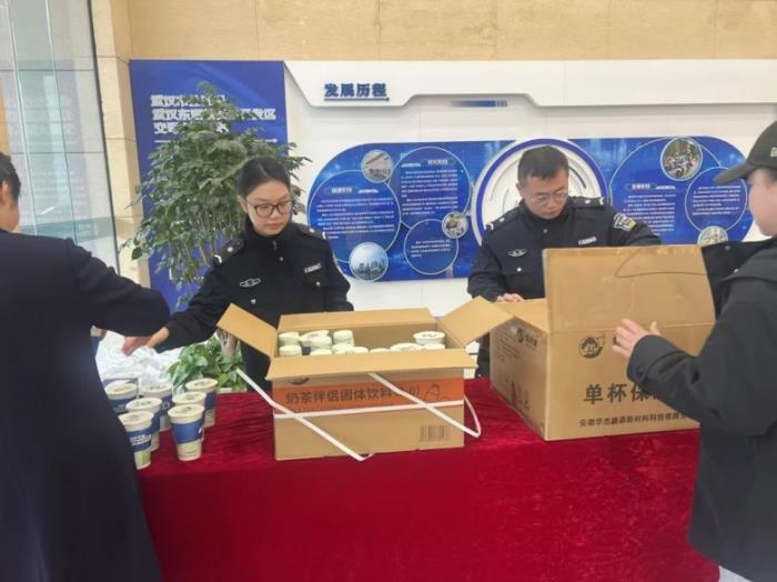 “益”路守護(hù)，“警”彩綻放！益禾堂爭(zhēng)做中國(guó)警民的暖心后盾
