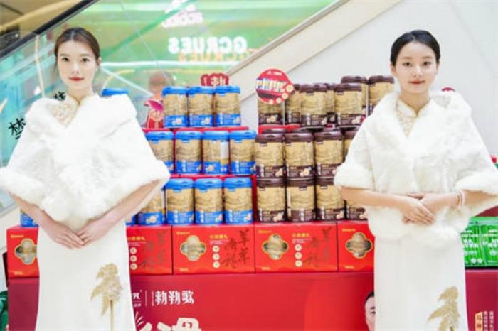 合肥人已經(jīng)開始準(zhǔn)備年貨，盛健羊乳草原嘉年華成年貨采購(gòu)新去處