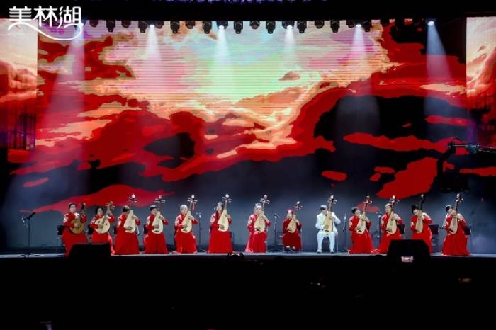 走進(jìn)美林湖春晚，找尋這場共創(chuàng)盛事背后，共同持守與思考的答案