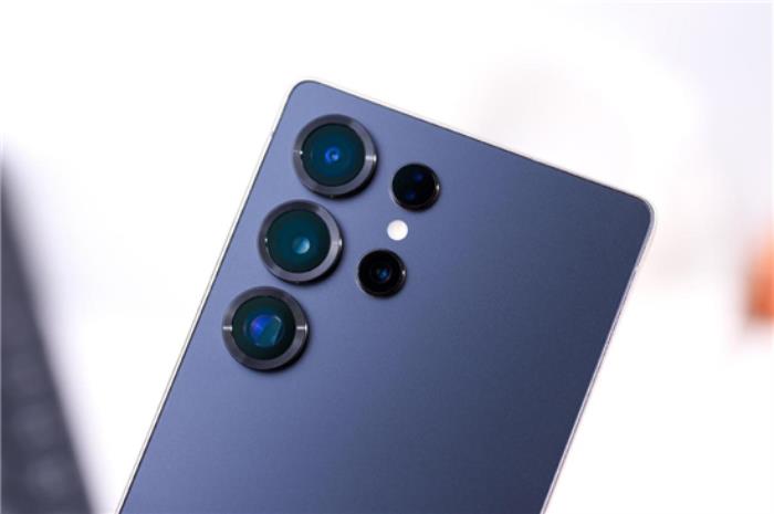 三星Galaxy S25 Ultra：配置全面升級，安卓機皇的新標桿