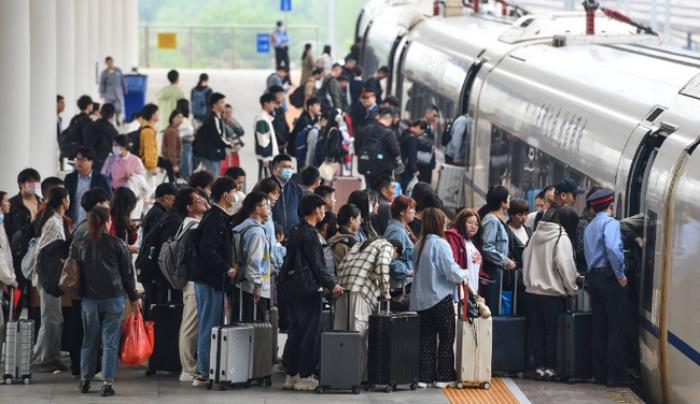 順豐同城“全城平均一小時(shí)達(dá)”，為職場(chǎng)人2025開工助力