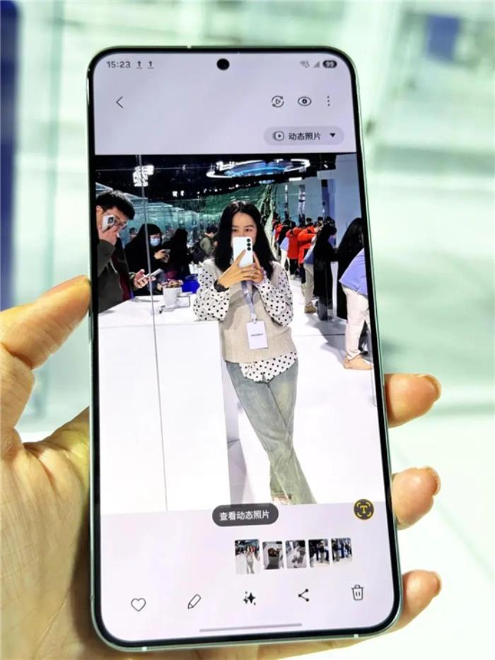 一句話讓手機替你搞定生活！看三星S25系列如何開啟AI新紀元？