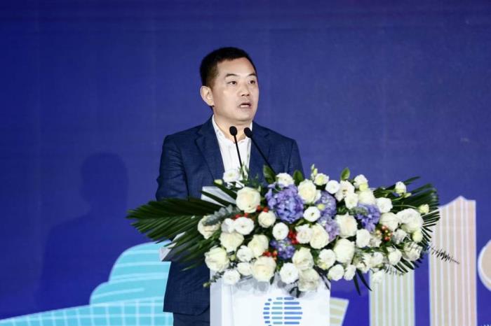 全國(guó)首個(gè)面向制造領(lǐng)域的城市級(jí)大模型中心正式開(kāi)服 AI+制造創(chuàng)出“東莞速度”