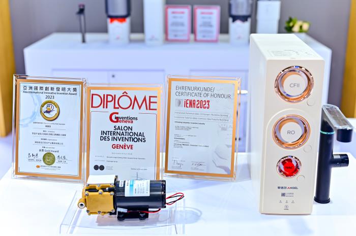 全球首秀AWE2025！安吉爾攜哪吒2代凈水器開啟“健康飲水定制化”時(shí)代
